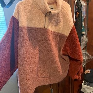 Women’s 3/4 zip sweatshirt